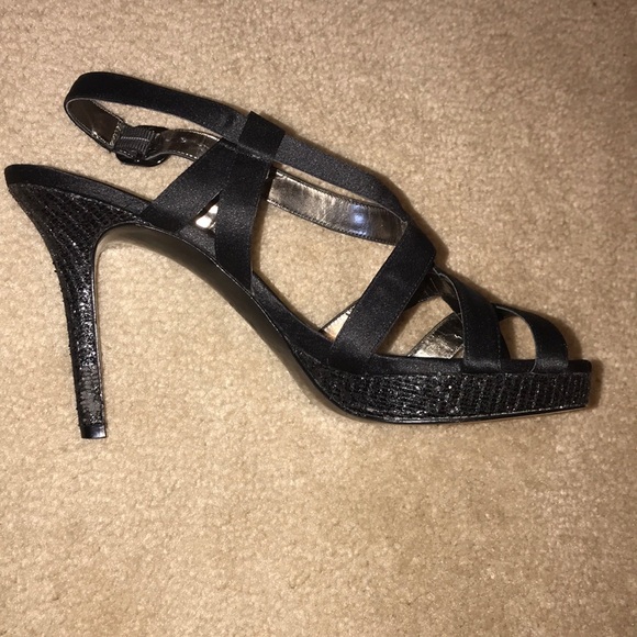 Black Strappy Heels w/ Glitter - Picture 4 of 4